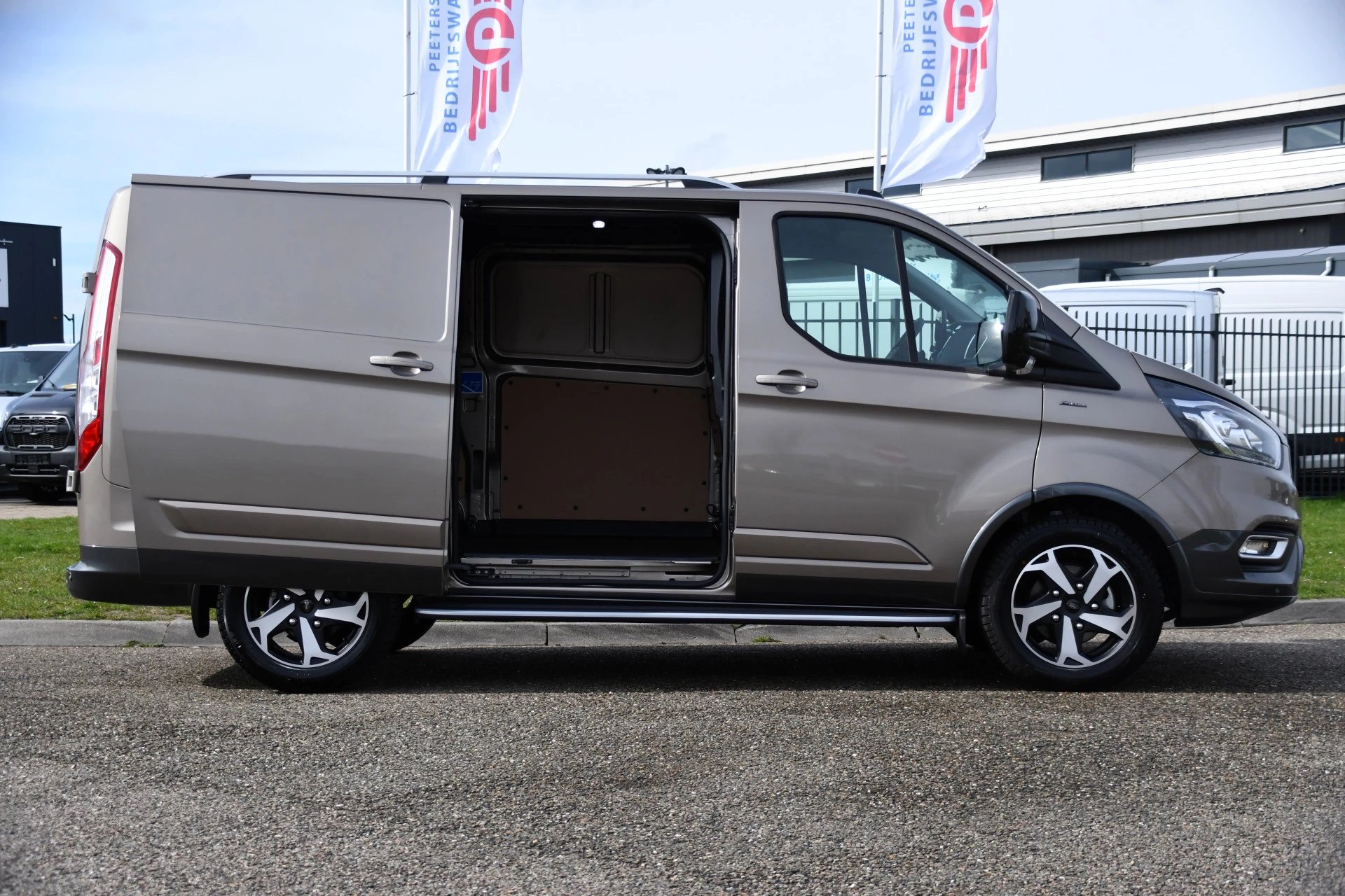 Hoofdafbeelding Ford Transit Custom