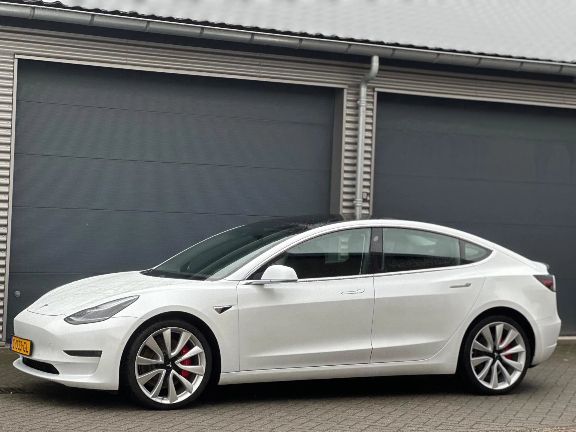 Hoofdafbeelding Tesla Model 3