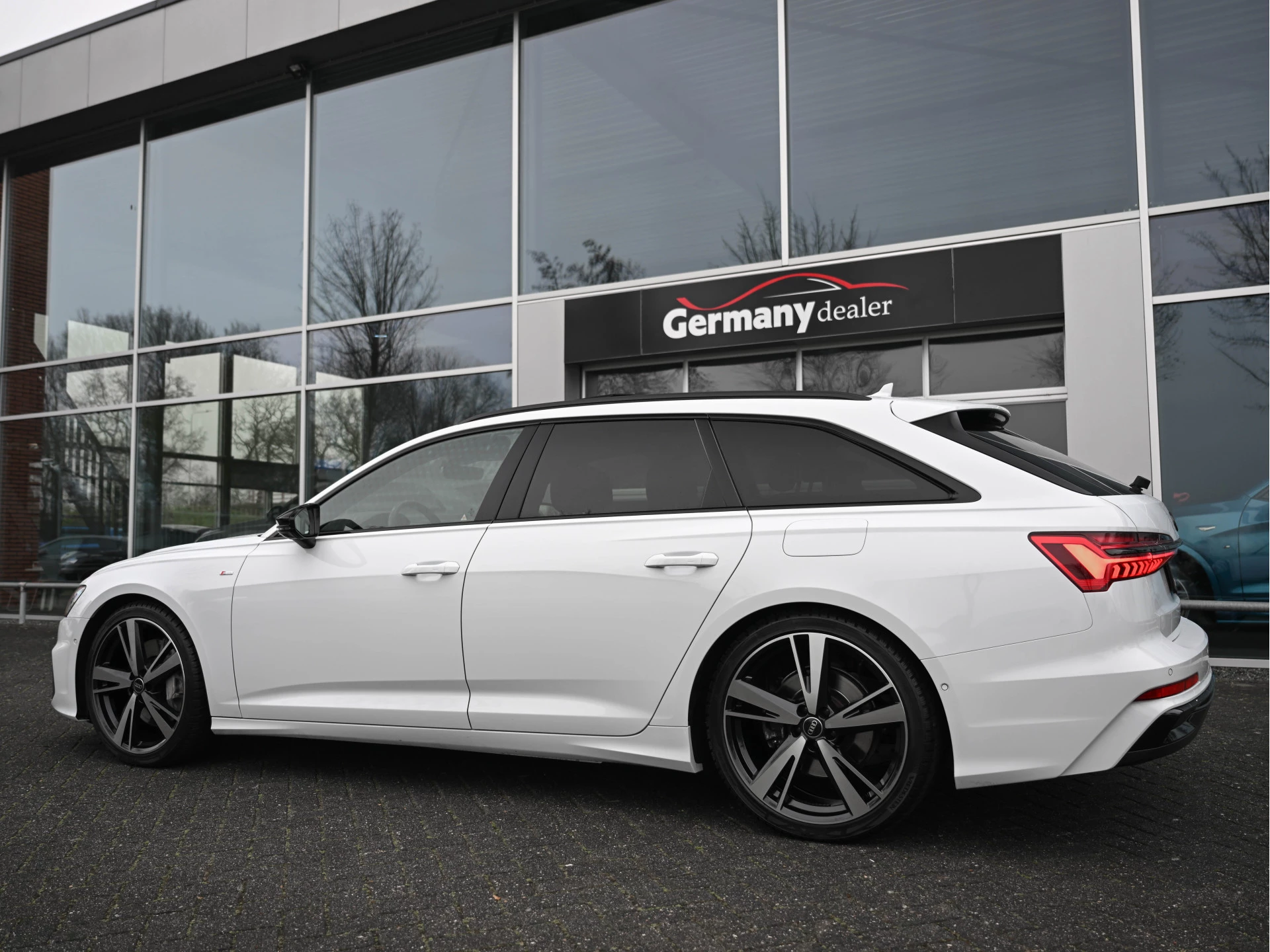 Hoofdafbeelding Audi A6