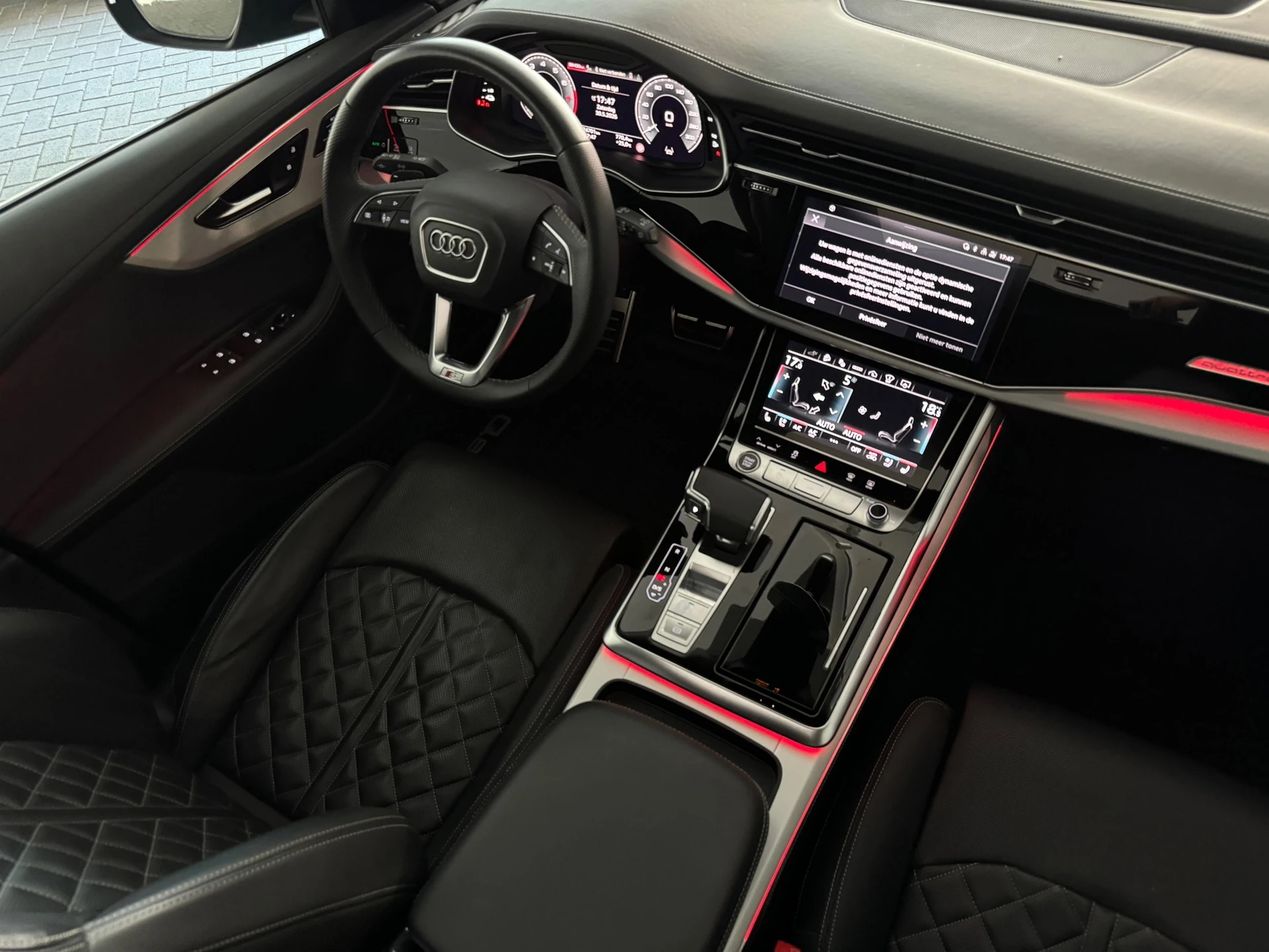 Hoofdafbeelding Audi Q8
