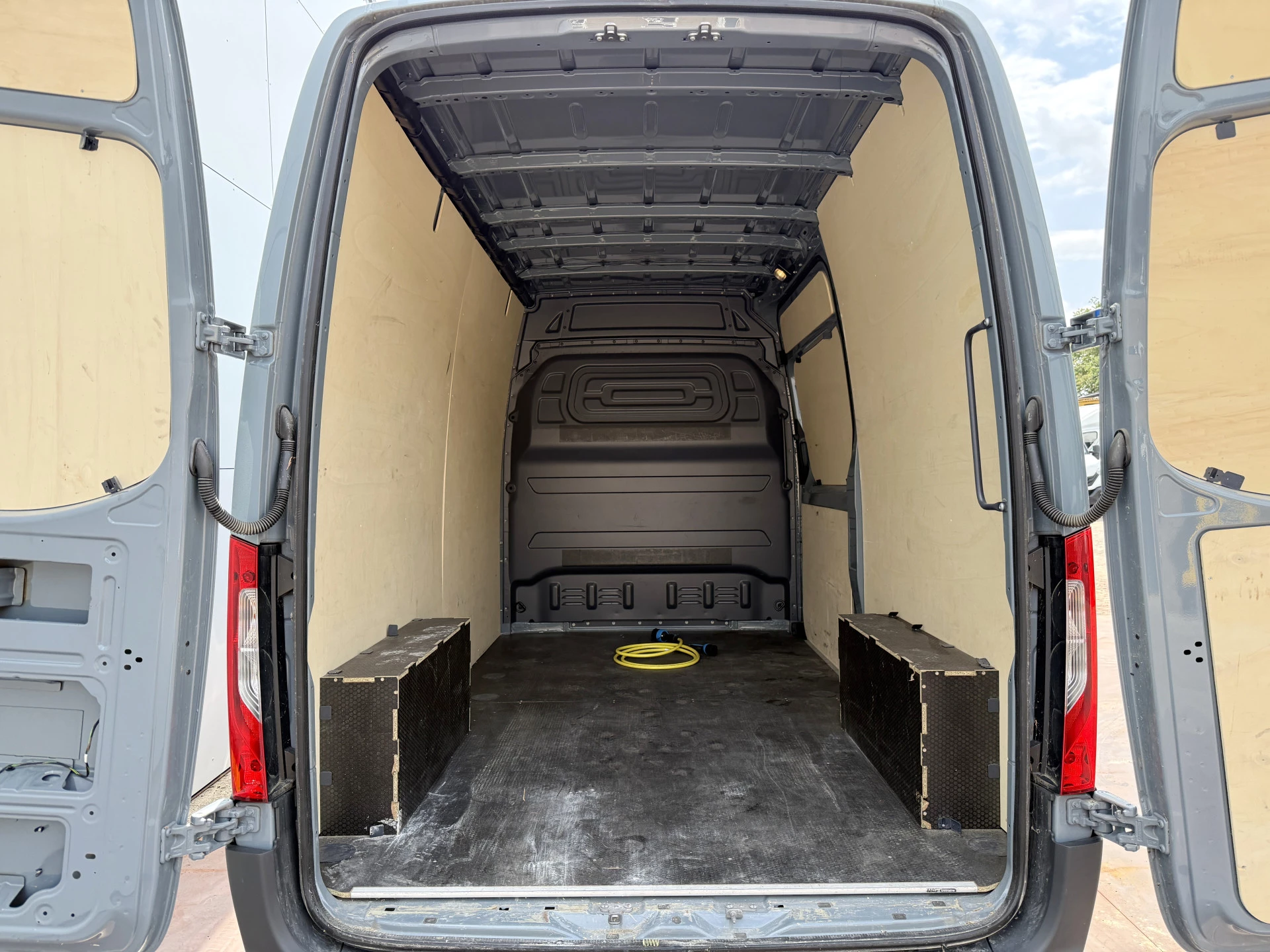Hoofdafbeelding Mercedes-Benz eSprinter
