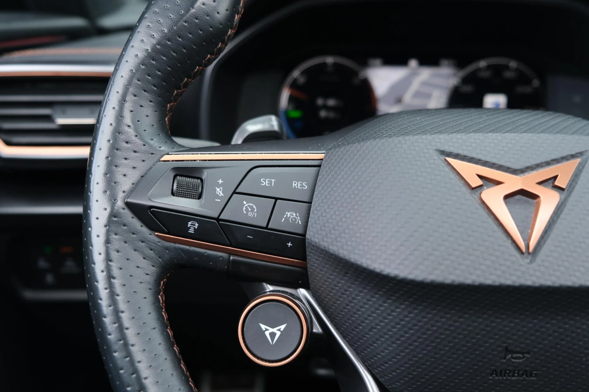 Hoofdafbeelding CUPRA Formentor