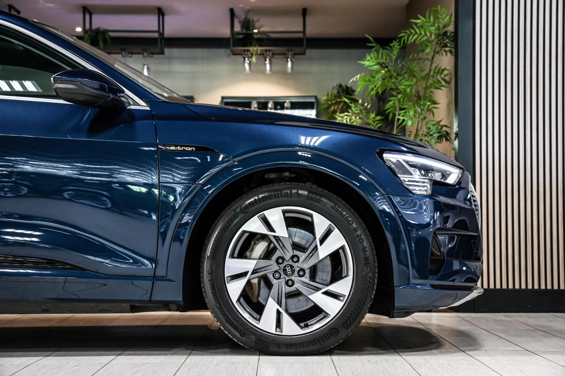 Hoofdafbeelding Audi e-tron