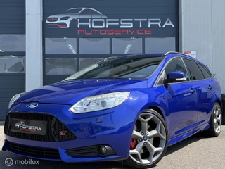 Ford Focus Wagon 2.0 EcoBoost ST-2 Stoelverw 19inch UNIEK!
