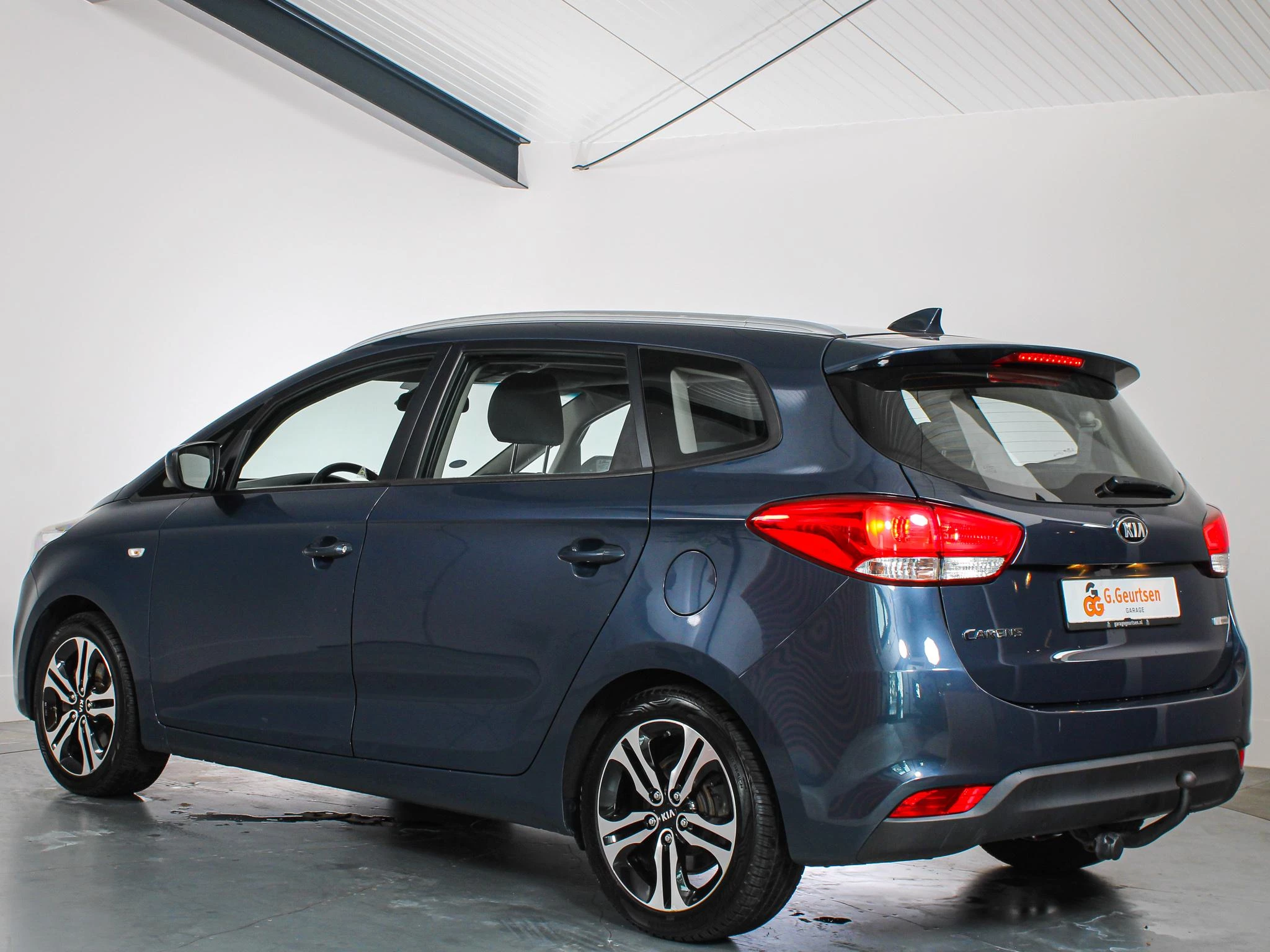 Hoofdafbeelding Kia Carens