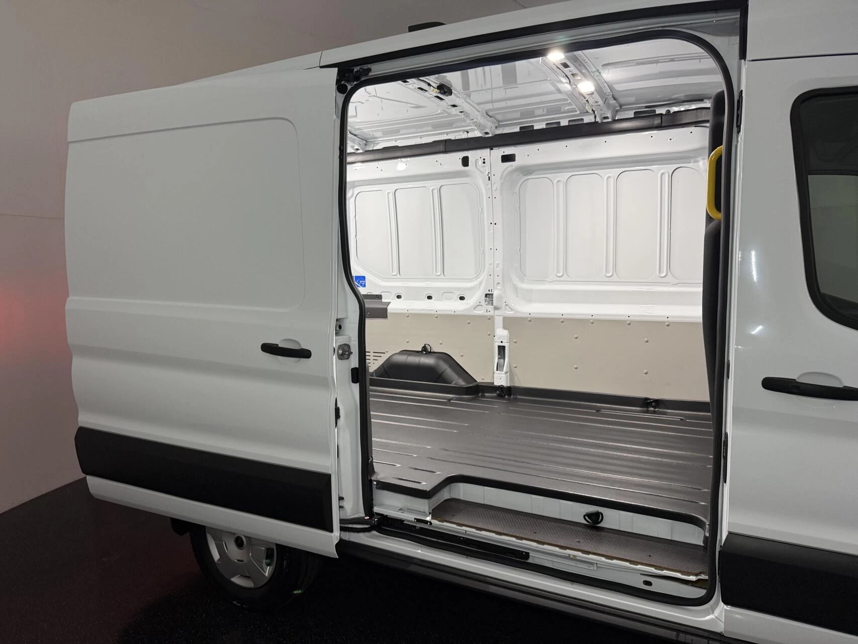 Hoofdafbeelding Ford E-Transit