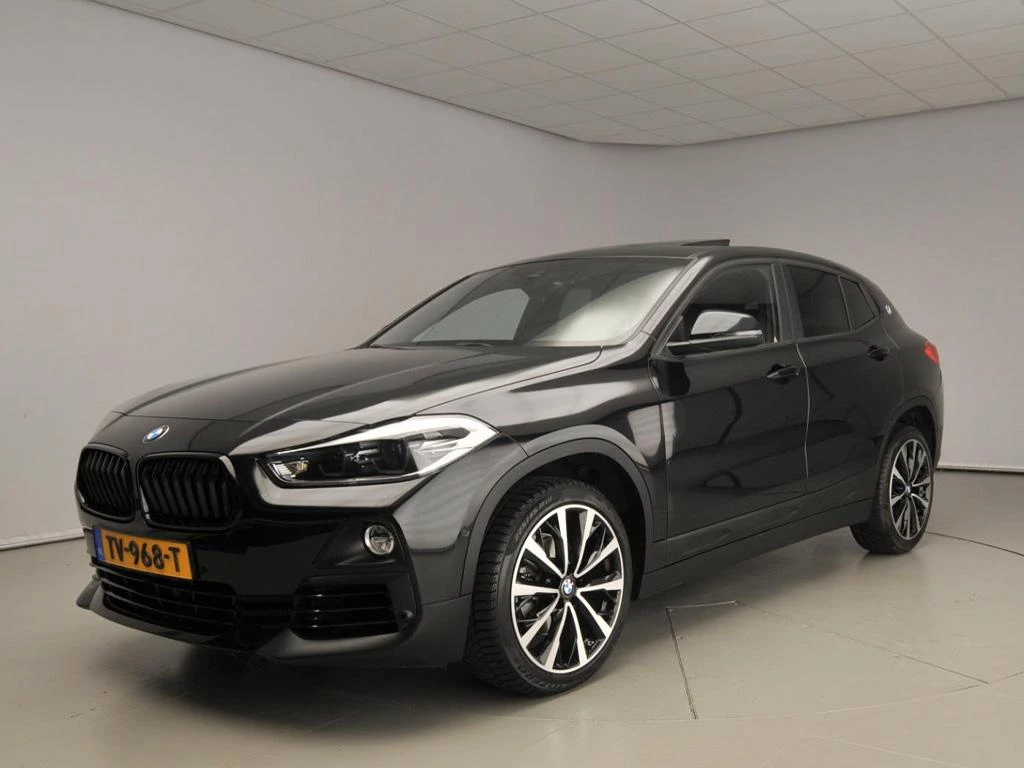 Hoofdafbeelding BMW X2