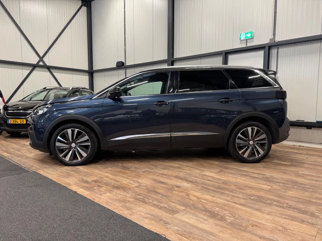 Hoofdafbeelding Peugeot 5008