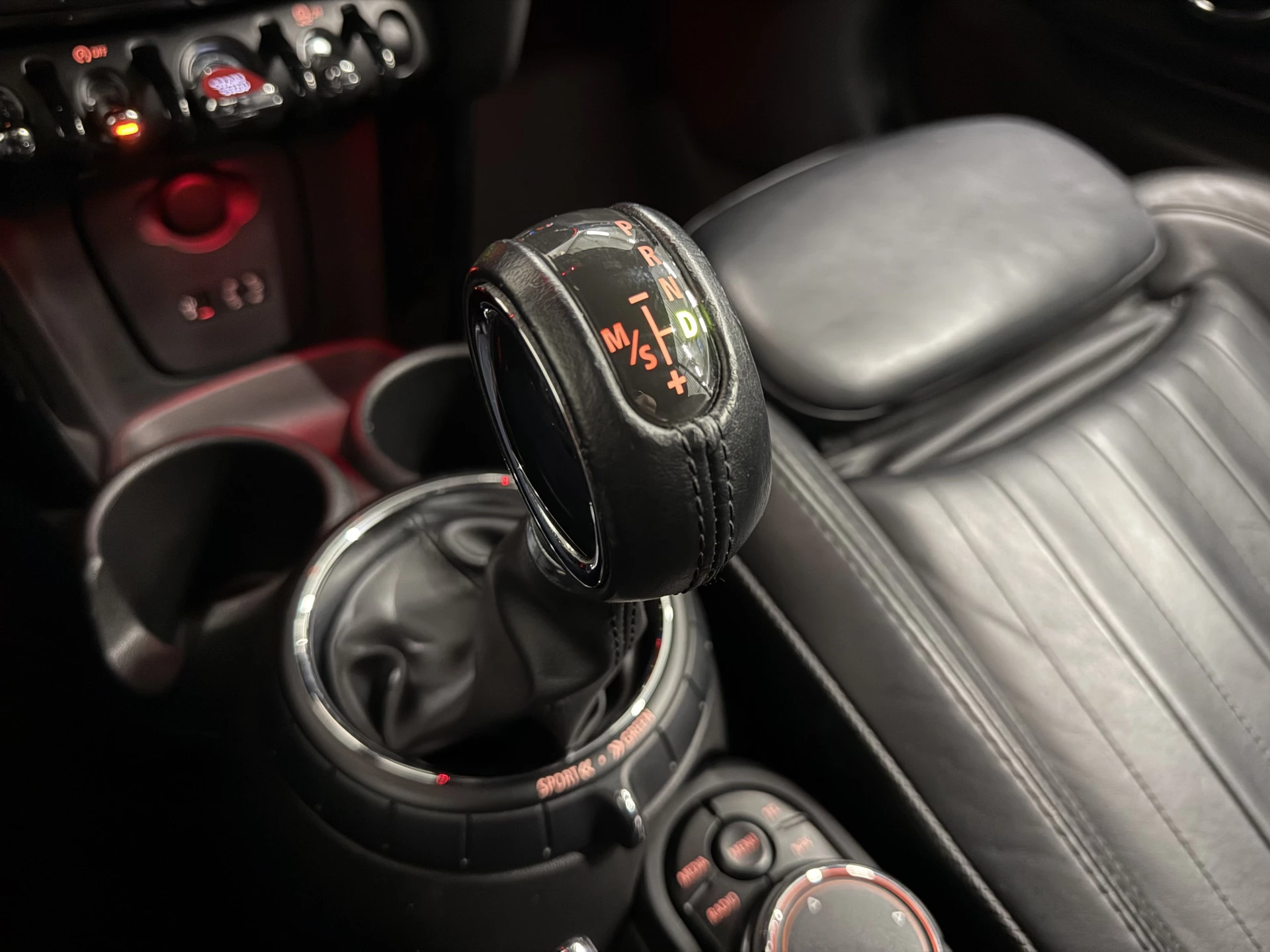 Hoofdafbeelding MINI Cooper Cabrio