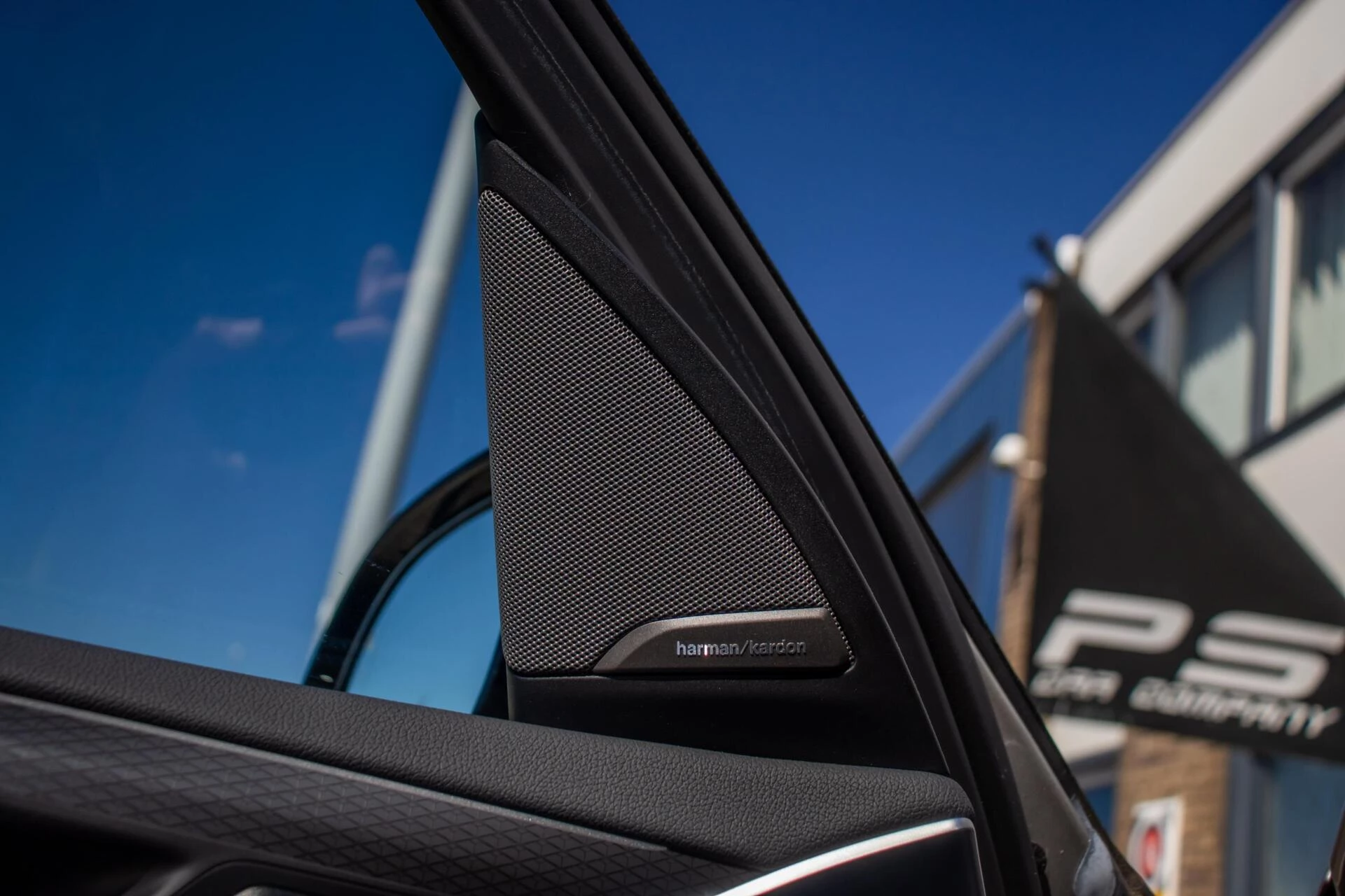 Hoofdafbeelding BMW iX3