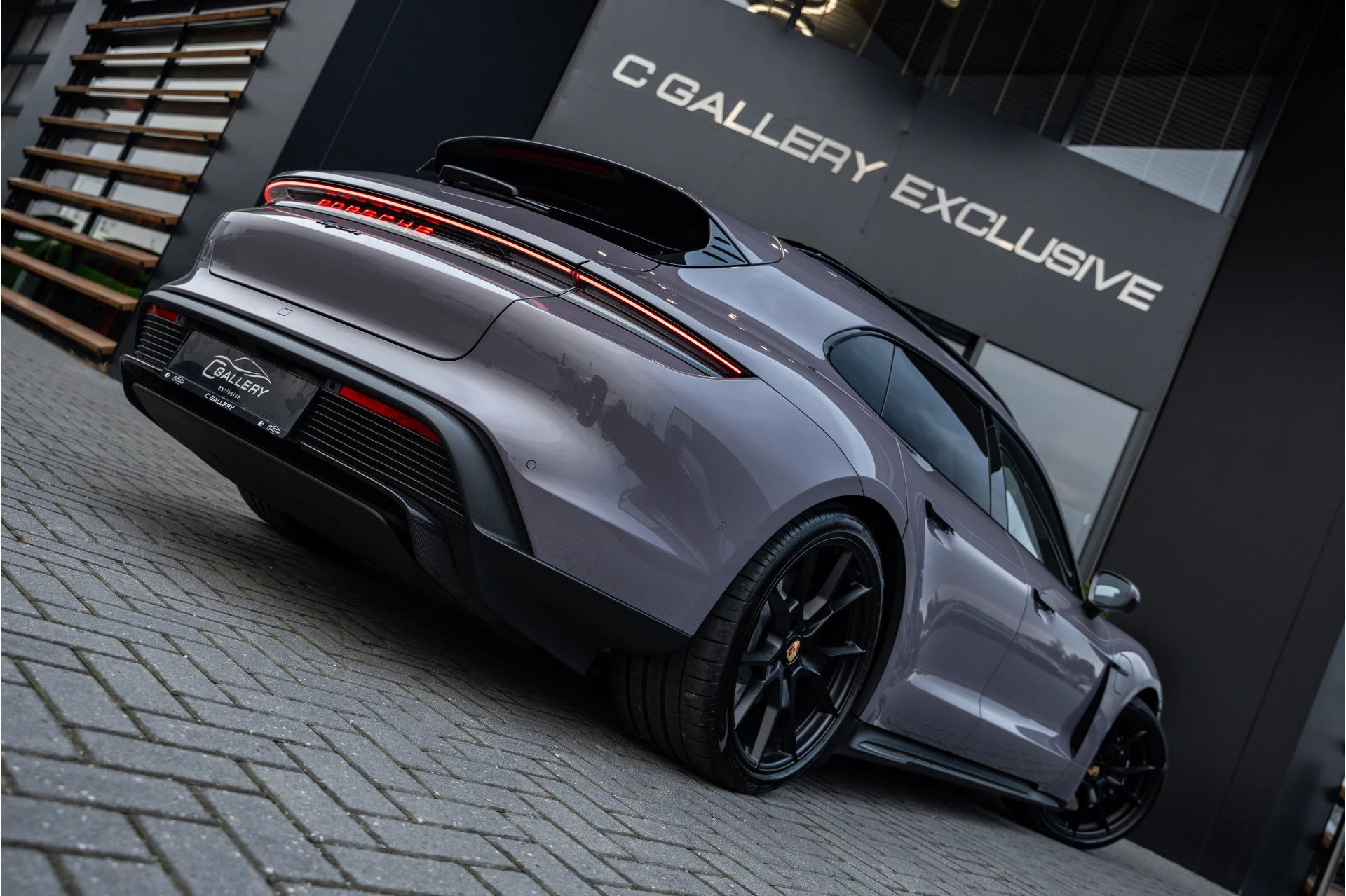 Hoofdafbeelding Porsche Taycan