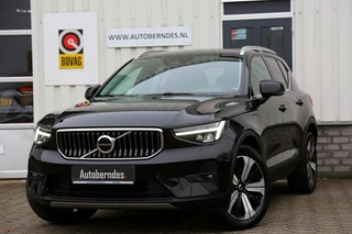 Hoofdafbeelding Volvo XC40 Volvo XC40 1.5 T4 Plug-in hybrid Core Bright*Facelift!*Perfect Volvo Onderh.*Sport Leder/Stoelverw./Stuurverw./Camera/Apple Carplay-Android/LED/DAB/Rijstrook/Botswaarsch./Parkeersens.V+A/19 inch LM*