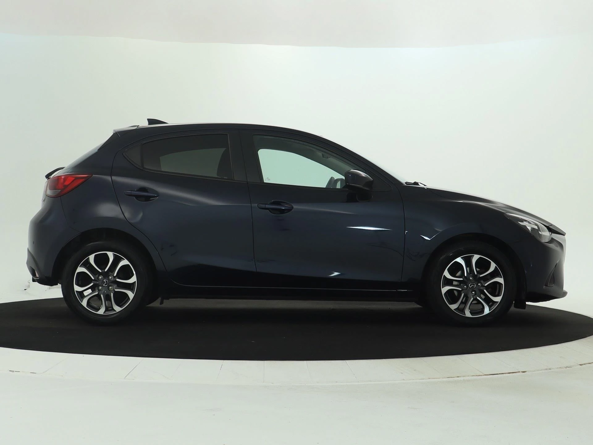 Hoofdafbeelding Mazda 2