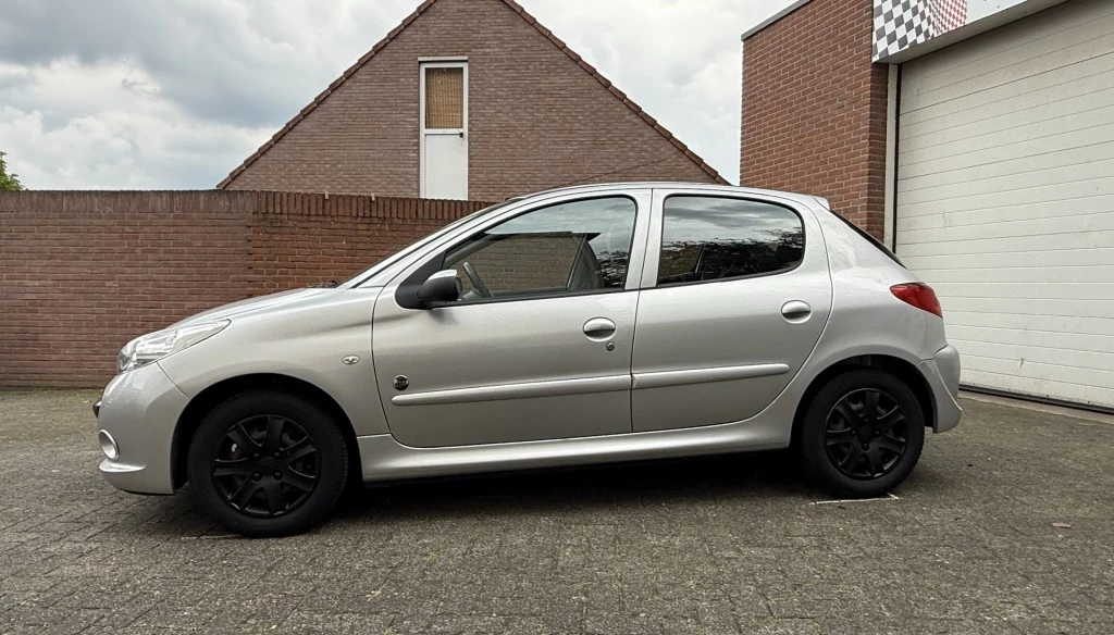 Hoofdafbeelding Peugeot 206+