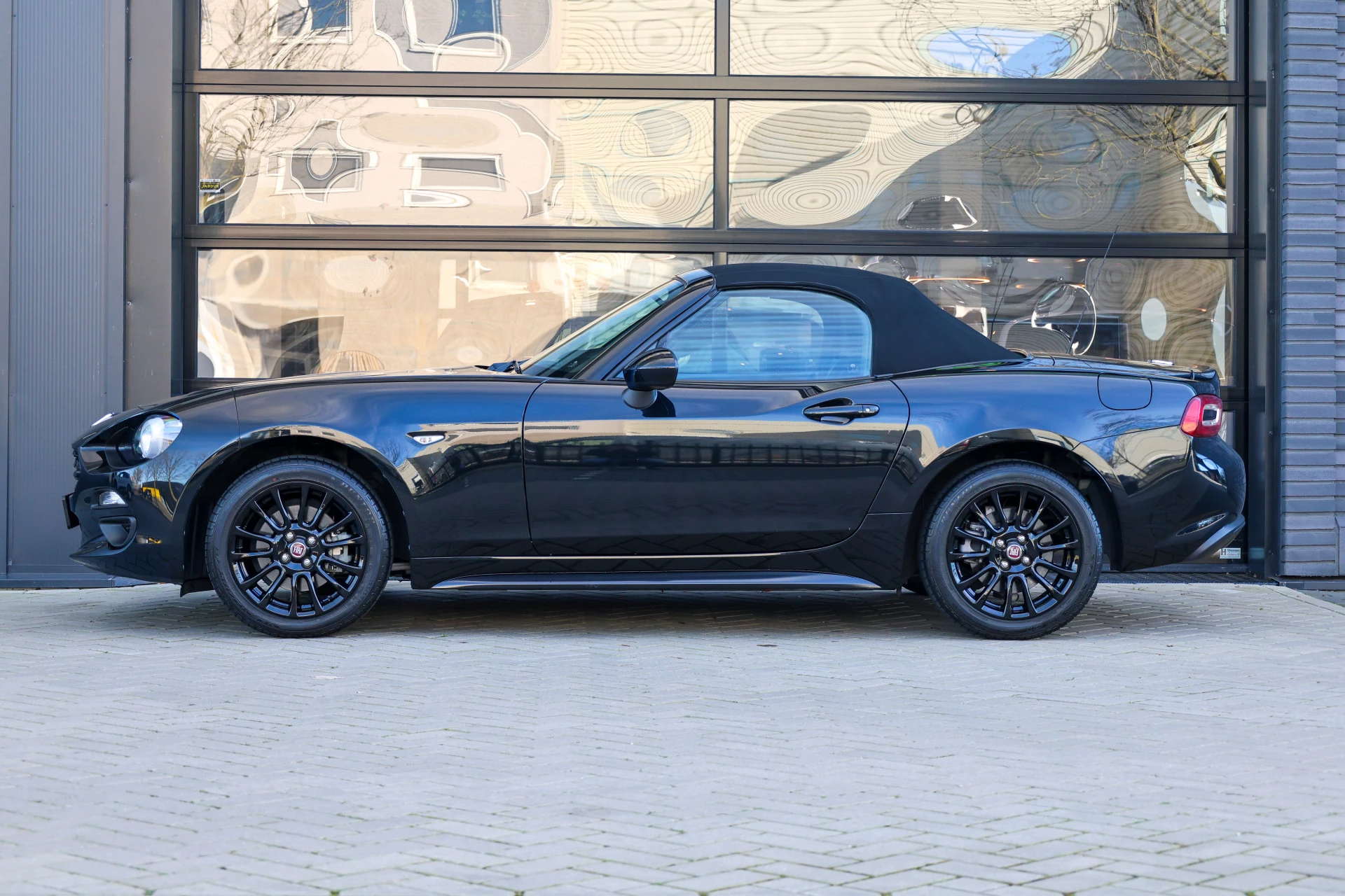 Hoofdafbeelding Fiat 124 Spider