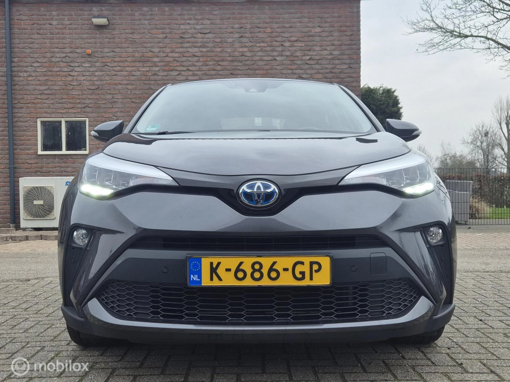 Hoofdafbeelding Toyota C-HR