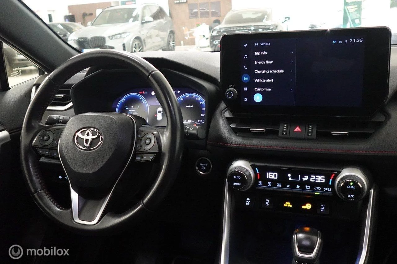 Hoofdafbeelding Toyota RAV4