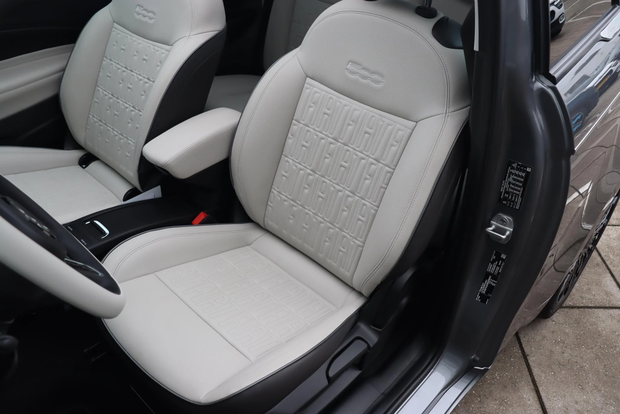 Hoofdafbeelding Fiat 500C