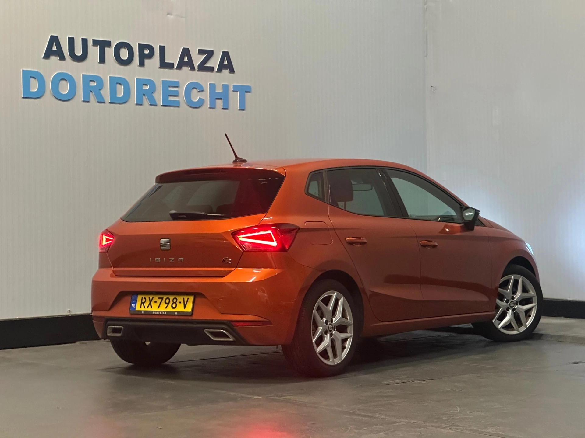 Hoofdafbeelding SEAT Ibiza