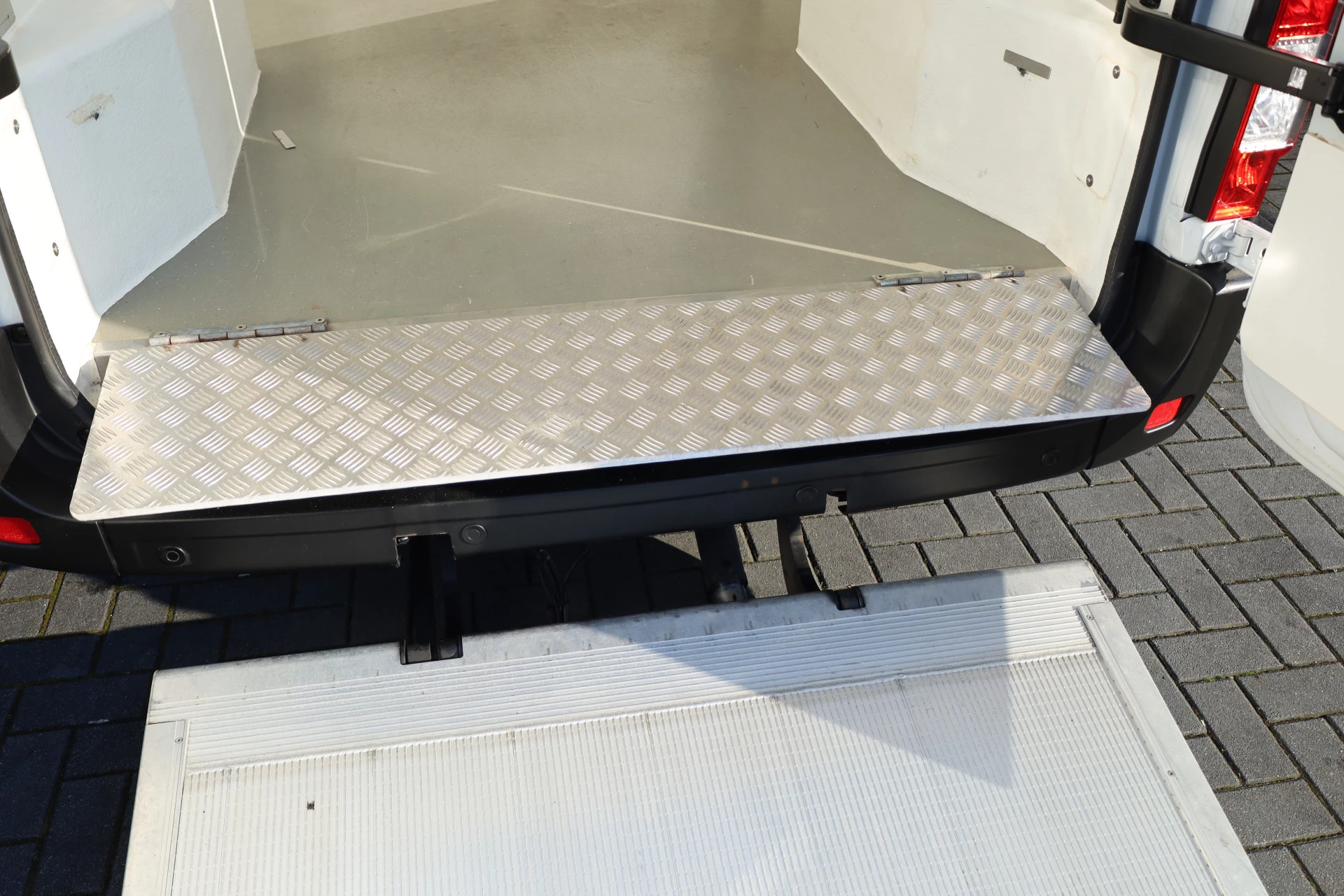 Hoofdafbeelding Opel Movano