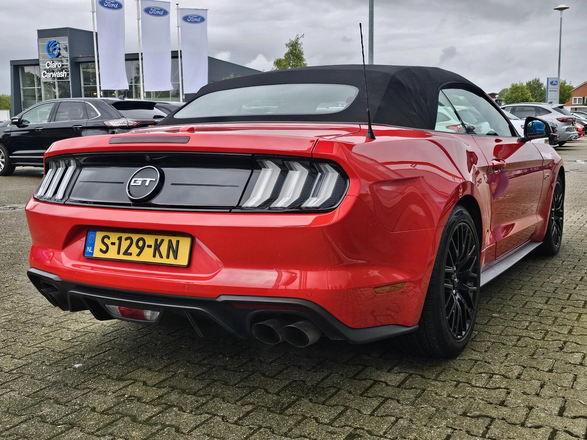 Hoofdafbeelding Ford Mustang