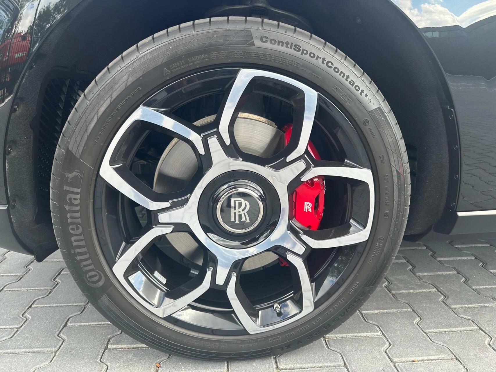 Hoofdafbeelding Rolls-Royce Cullinan