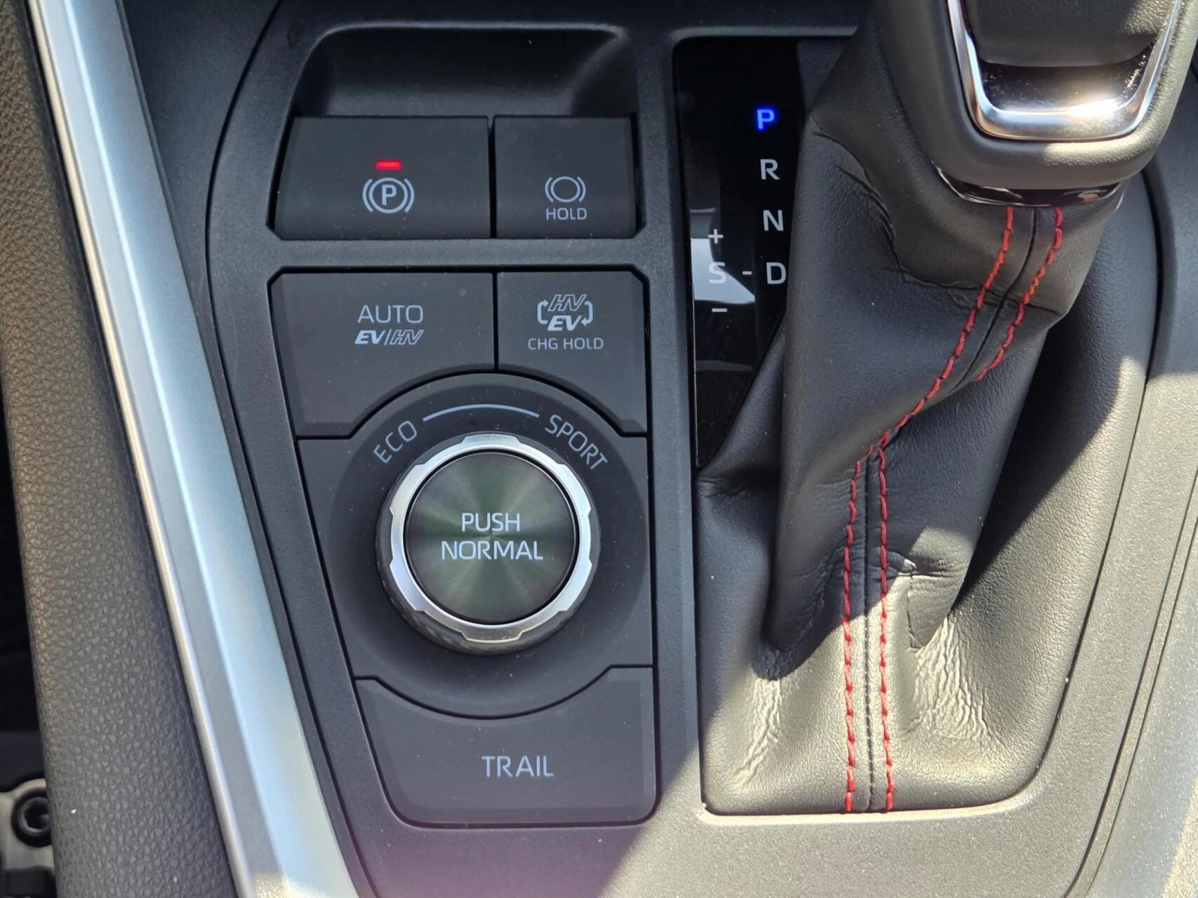 Hoofdafbeelding Suzuki Across