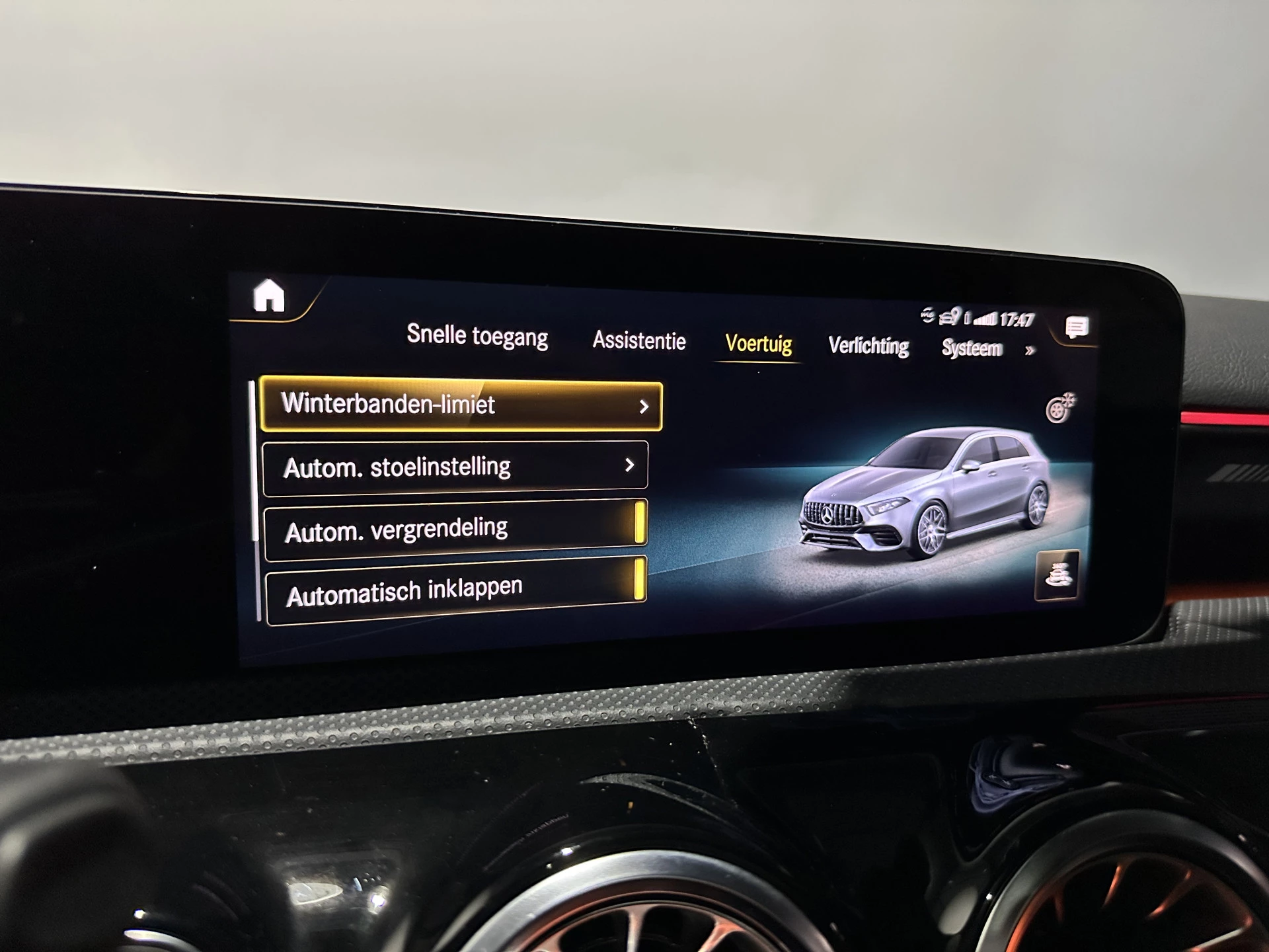 Hoofdafbeelding Mercedes-Benz A-Klasse