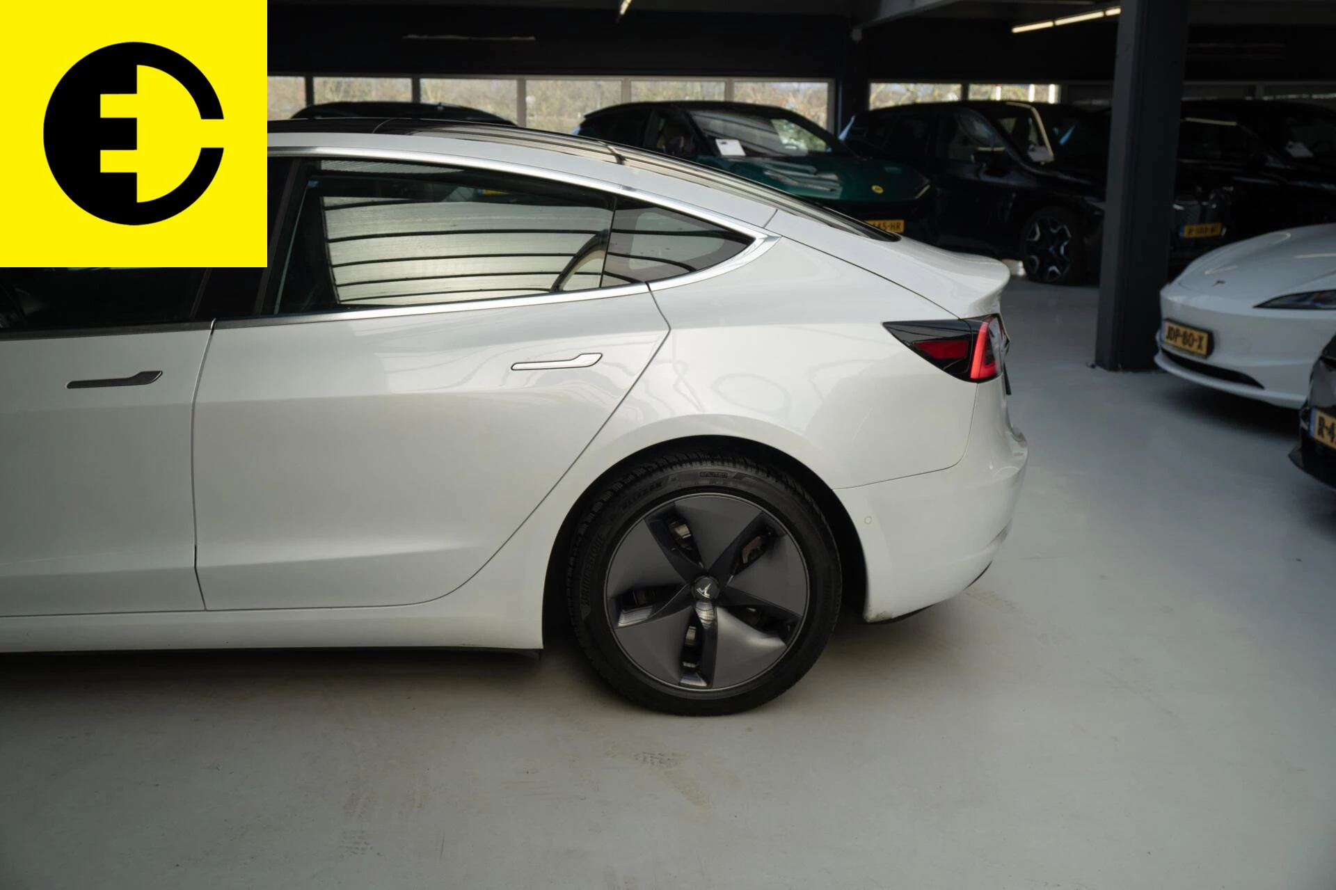 Hoofdafbeelding Tesla Model 3