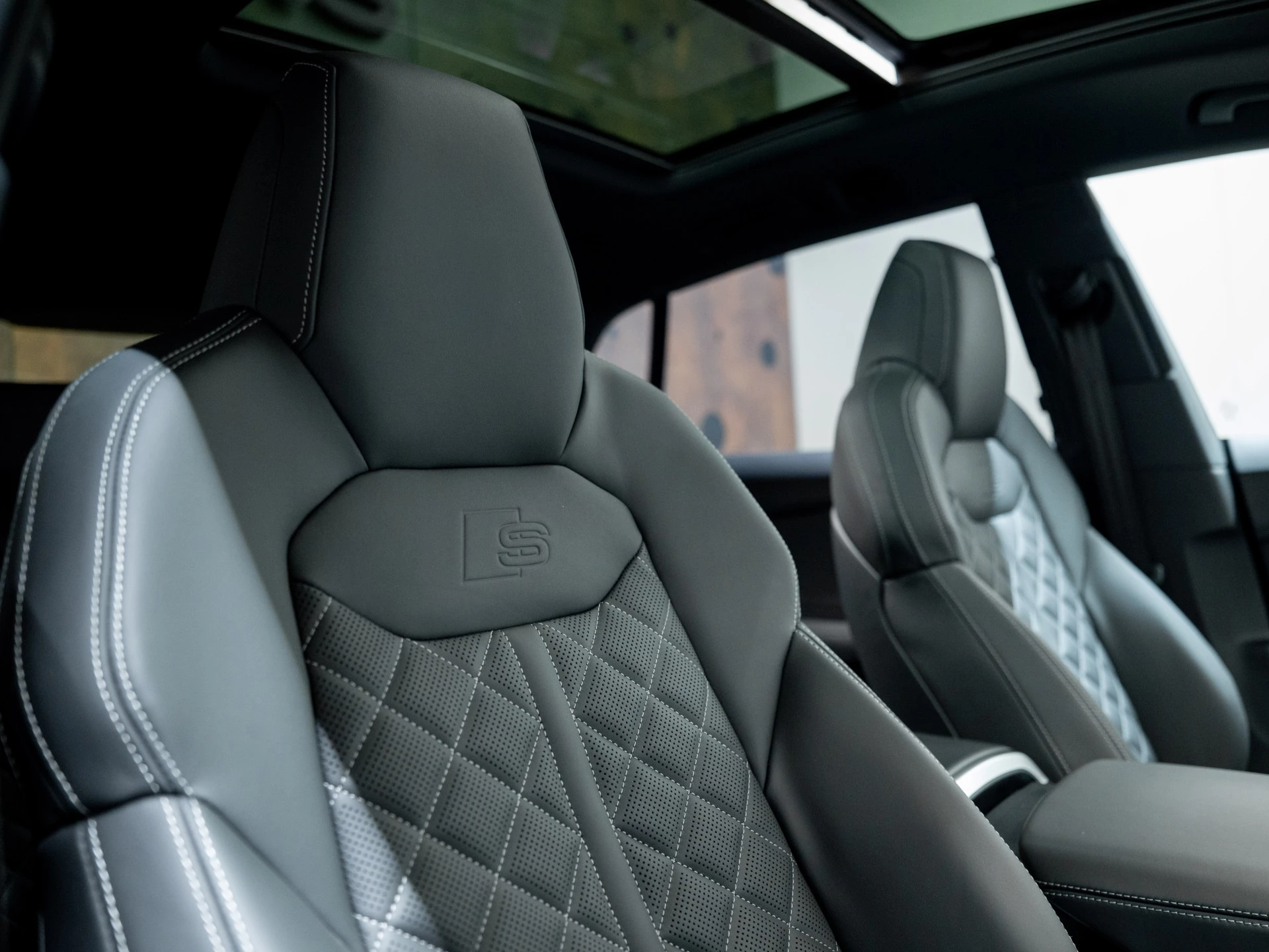 Hoofdafbeelding Audi Q8