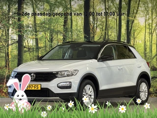 Volkswagen T-Roc 1.5 TSI Sport | Apple Carplay | Android Auto | Navigatie | Camera | Adaptieve Cruise Control | Lane Assist | Trekhaak | Parkeersensoren | Front Assist |  Airconditioning | Elektrische Ramen |