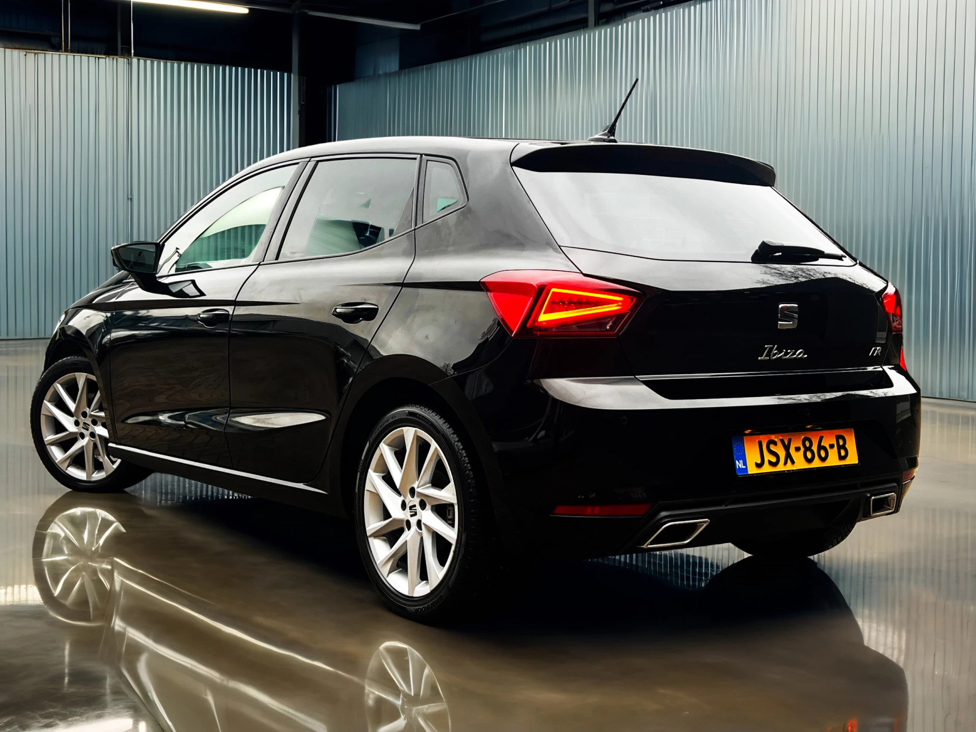 Hoofdafbeelding SEAT Ibiza