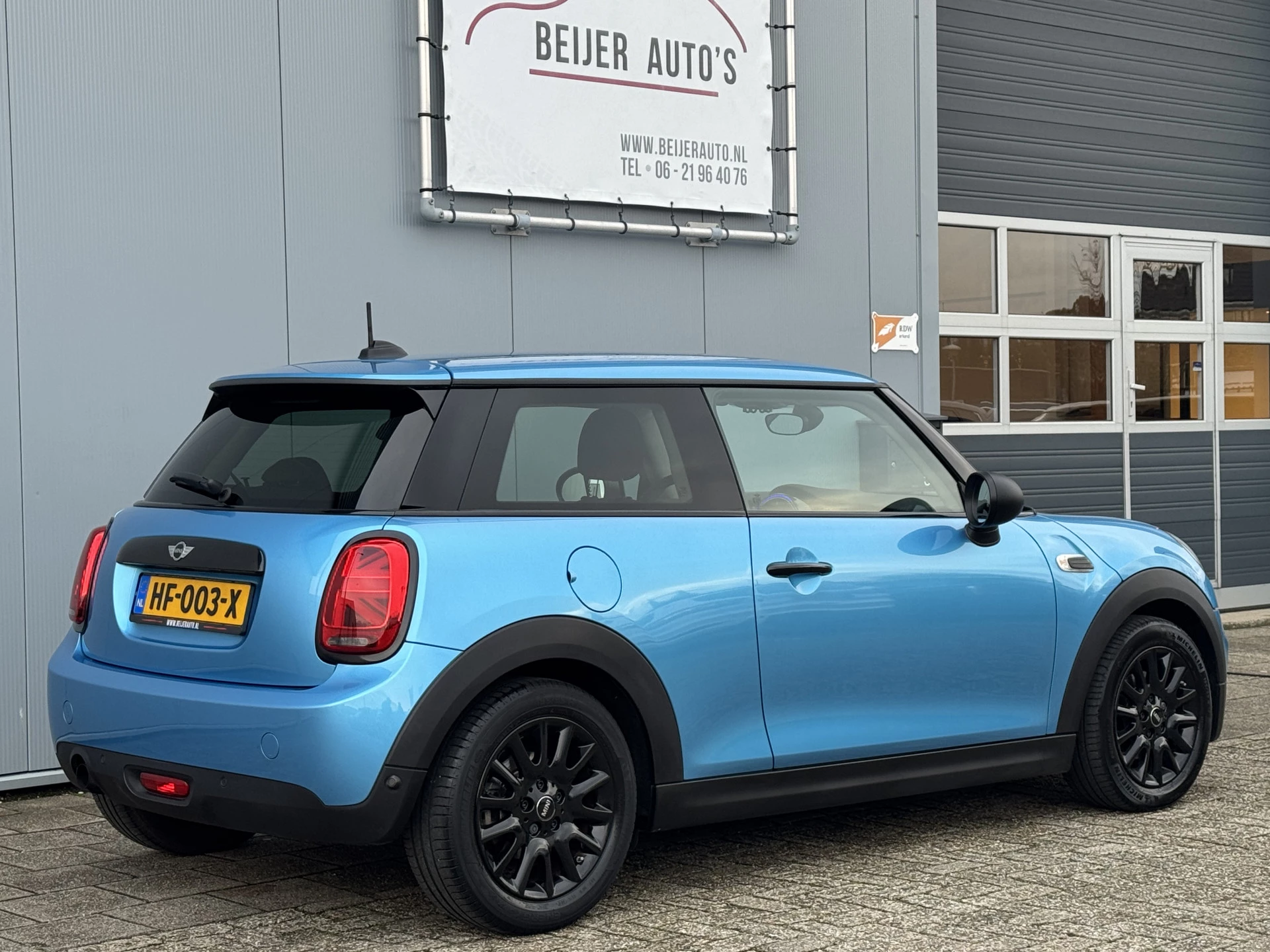 Hoofdafbeelding MINI One