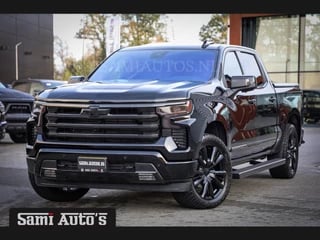 Chevrolet Silverado BLACK OPS | Z.G.A.N | 426PK V8 | ALL-IN PRIJS | HUD | 360 CAM | HIGH COUNTRY | 5 PERSOONS GRIJS KENTEKEN | GARANTIE TOT EMN MET 10-01-2027 |