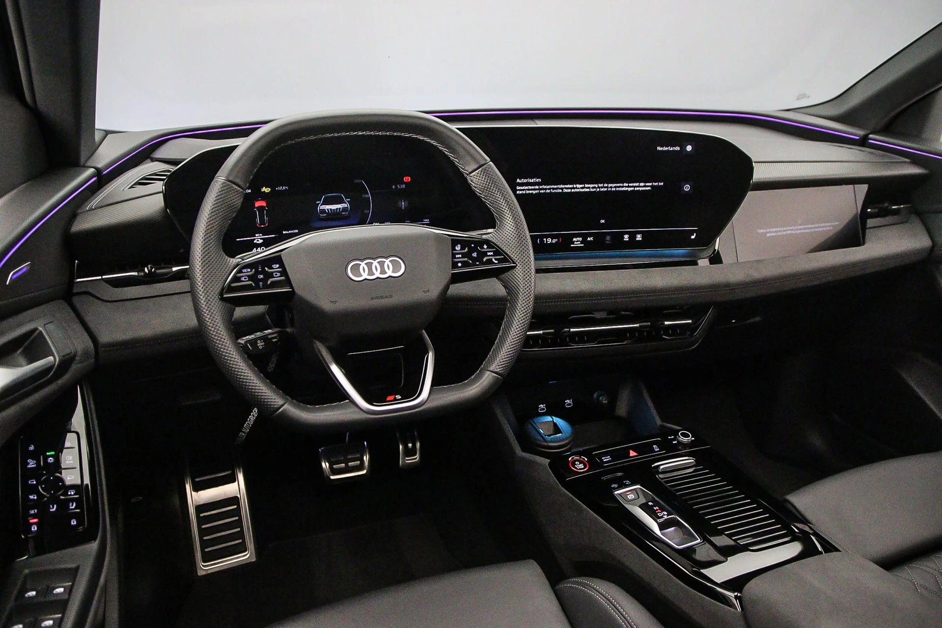 Hoofdafbeelding Audi Q6 e-tron