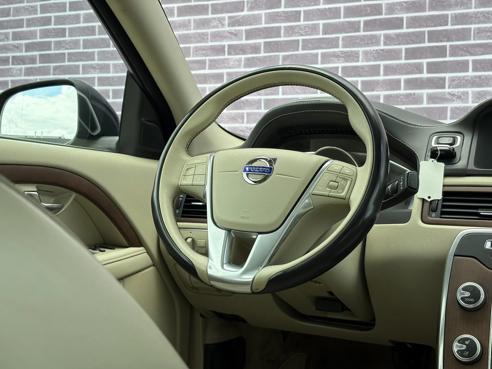 Hoofdafbeelding Volvo V70