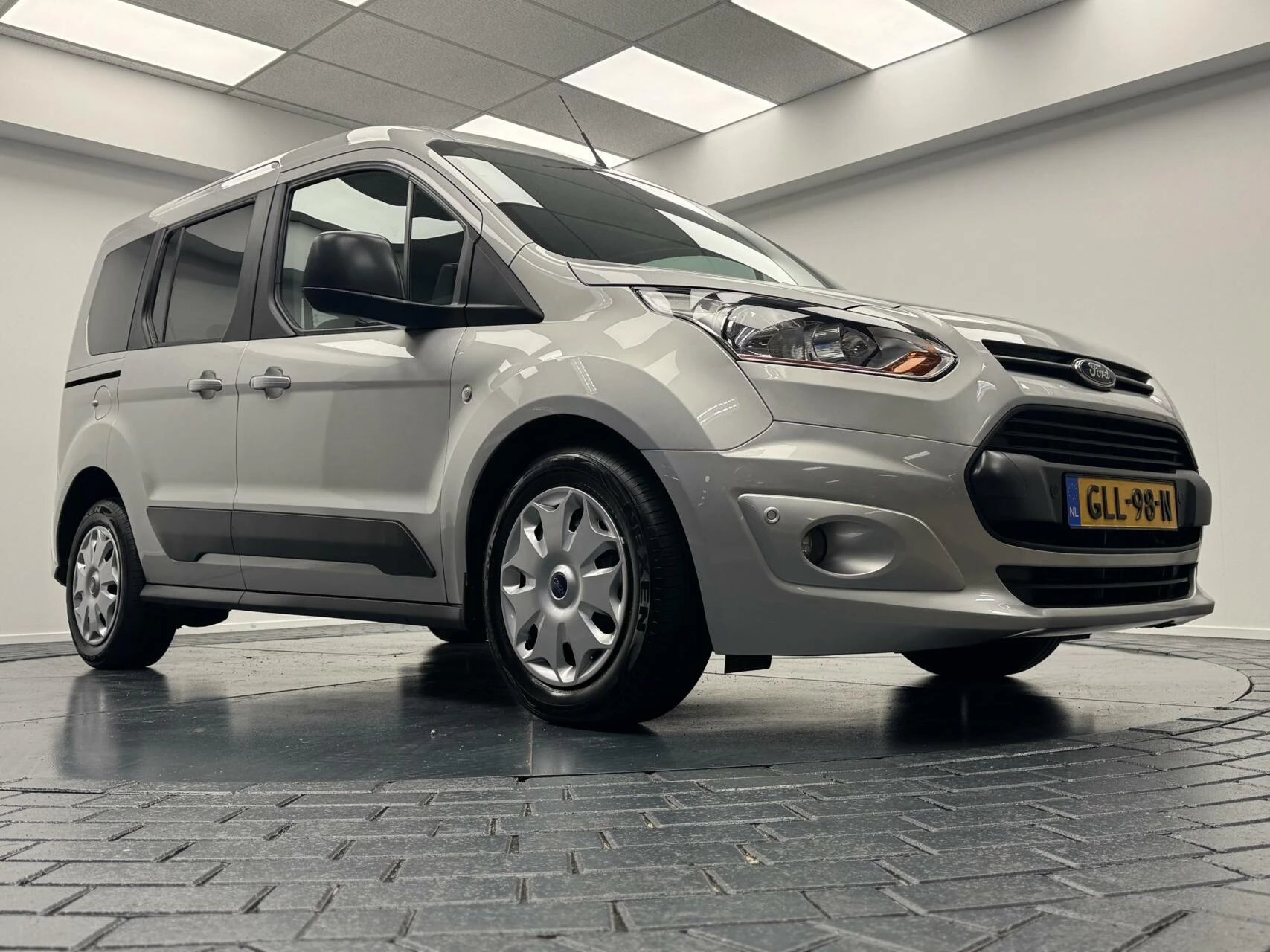 Hoofdafbeelding Ford Tourneo