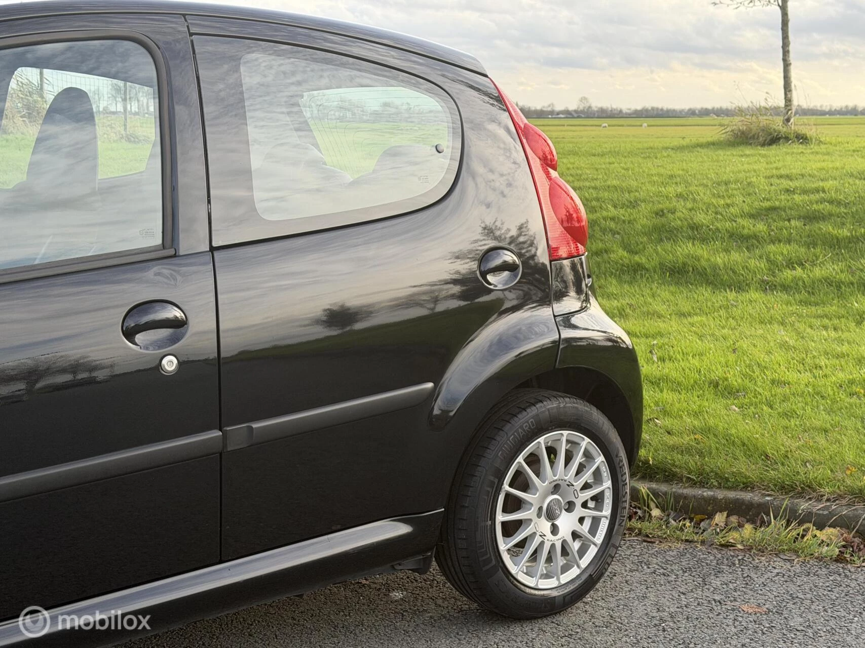 Hoofdafbeelding Peugeot 107