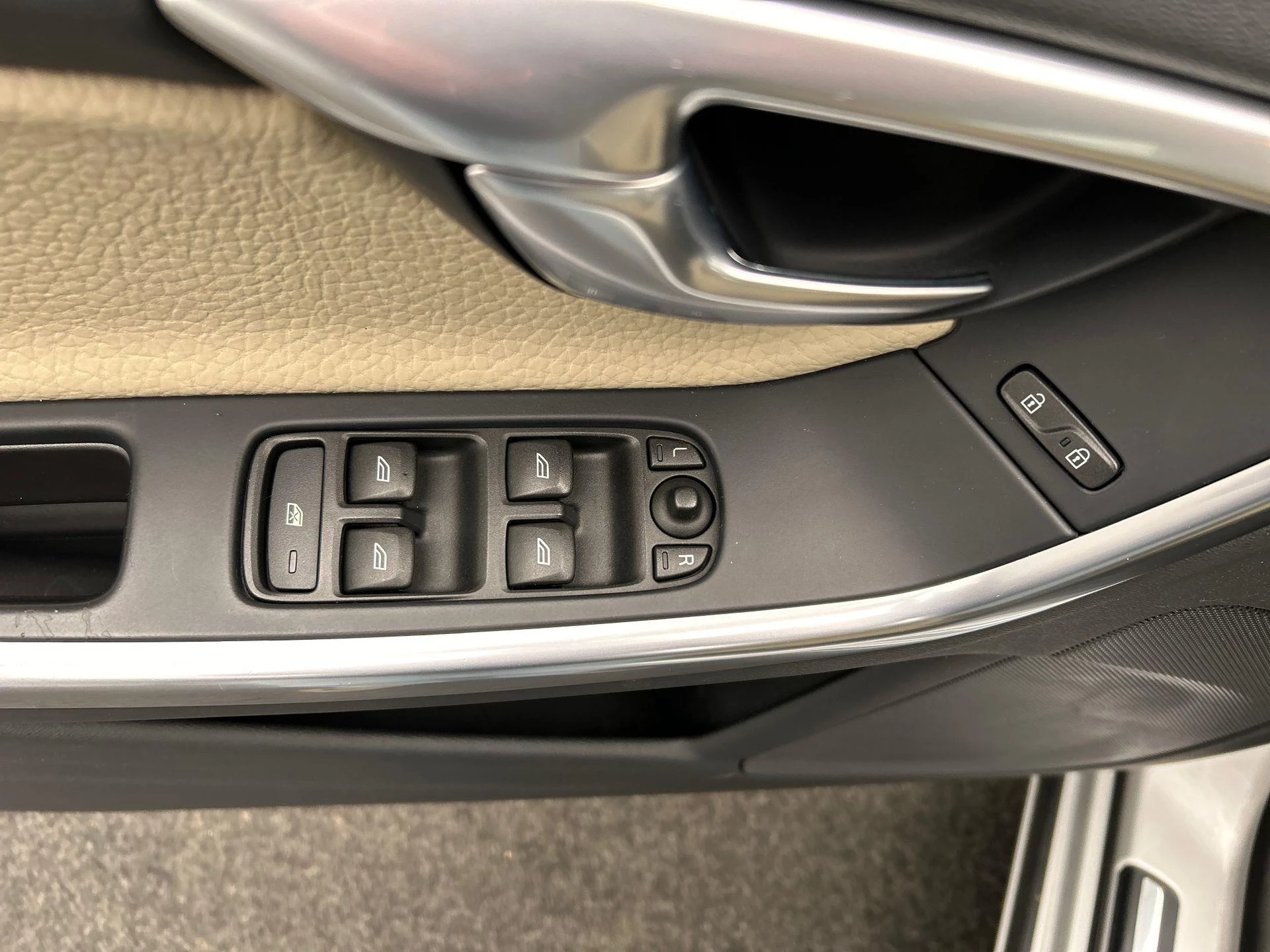 Hoofdafbeelding Volvo S60