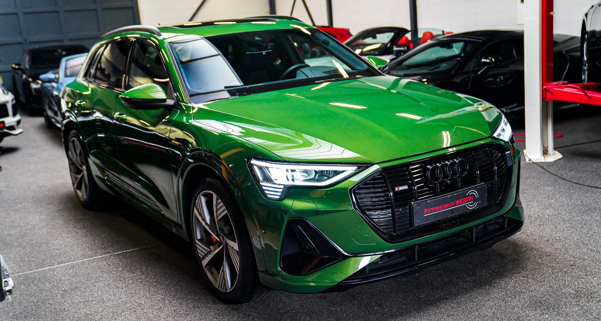 Hoofdafbeelding Audi e-tron