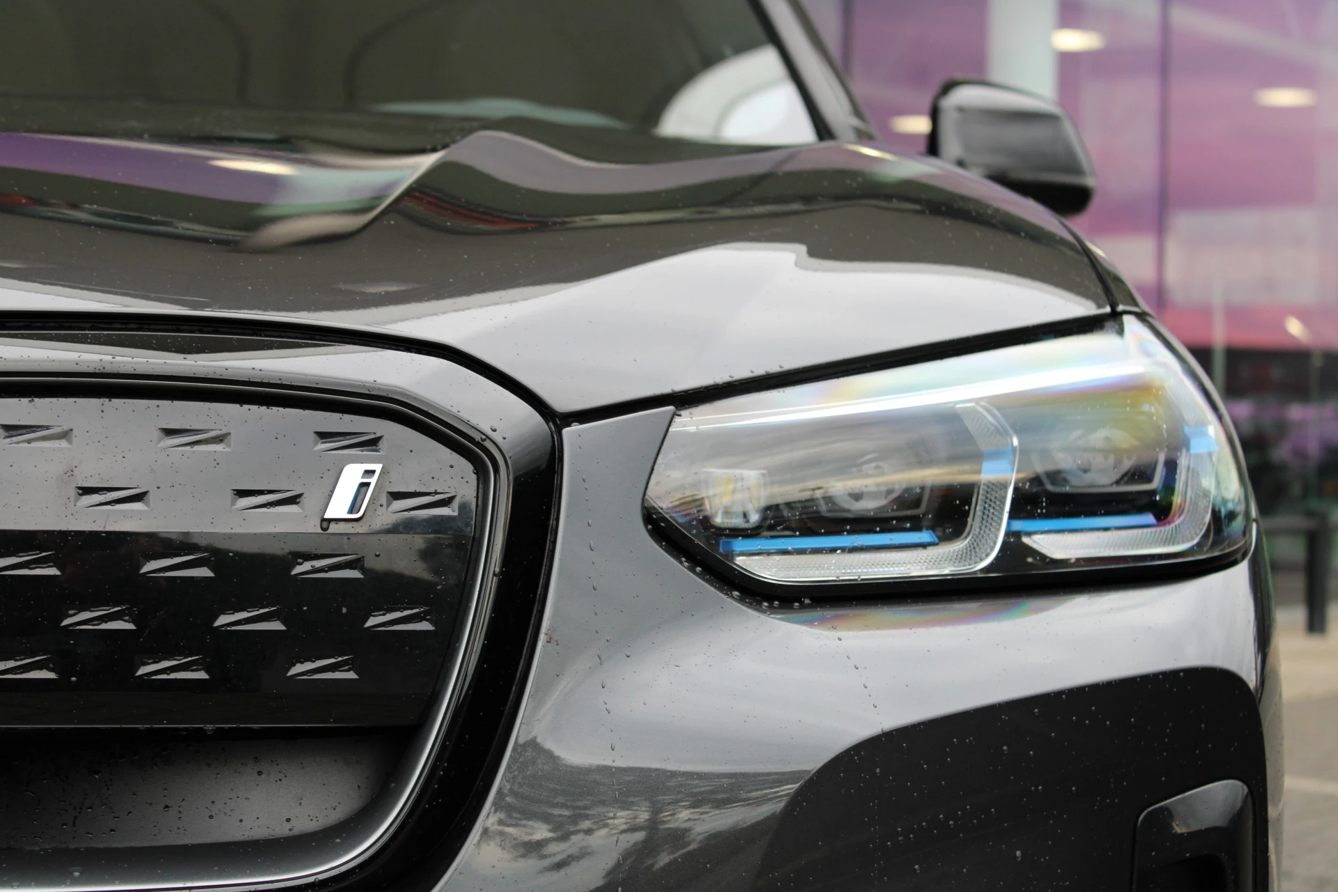 Hoofdafbeelding BMW iX3