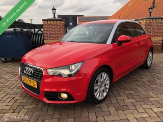 Hoofdafbeelding Audi A1 Audi A1  1.4 TFSI Attraction Airco Xenon/LED Nw APK