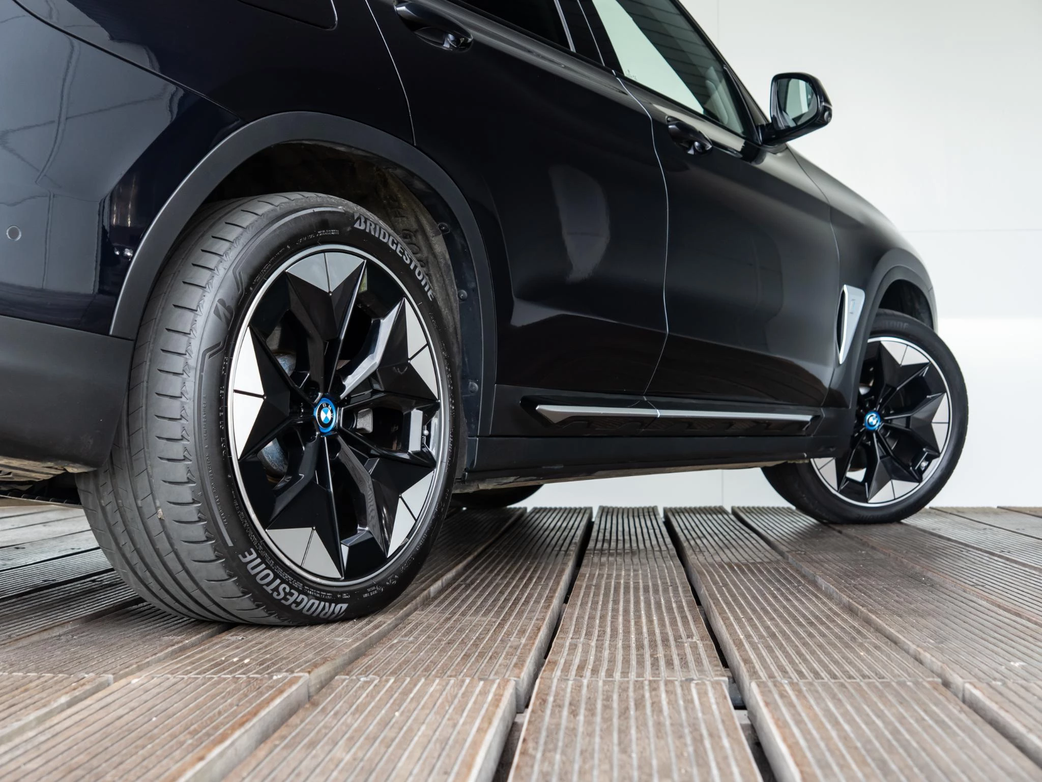Hoofdafbeelding BMW iX3