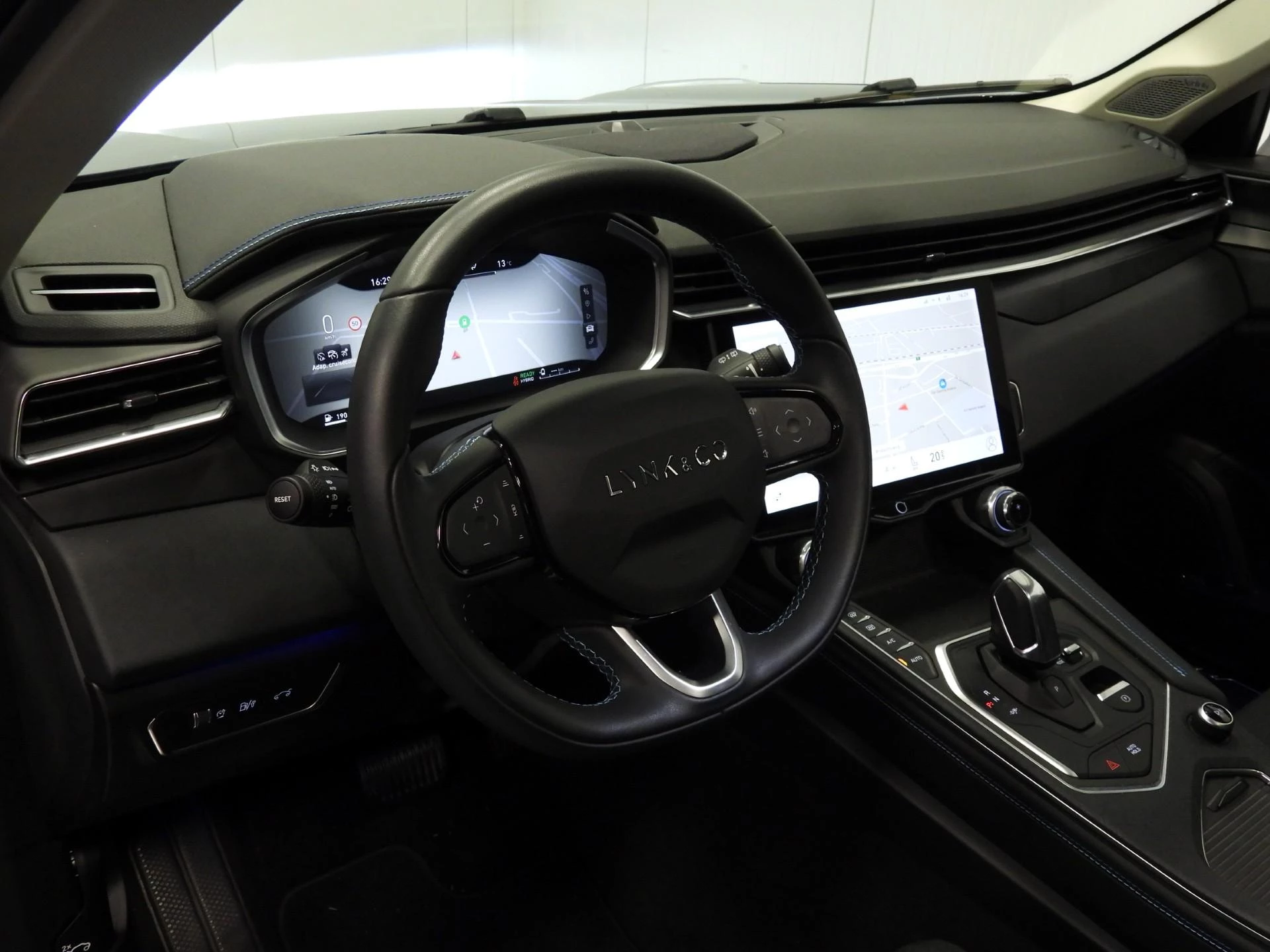 Hoofdafbeelding Lynk & Co 01