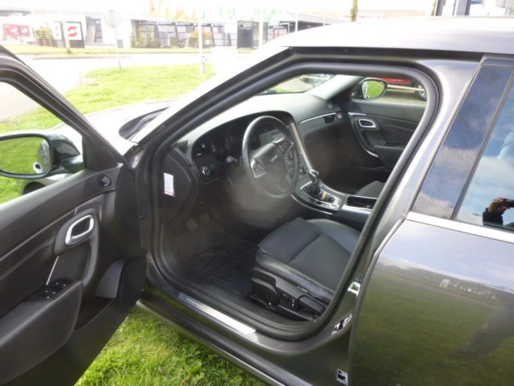 Hoofdafbeelding Saab 9-5