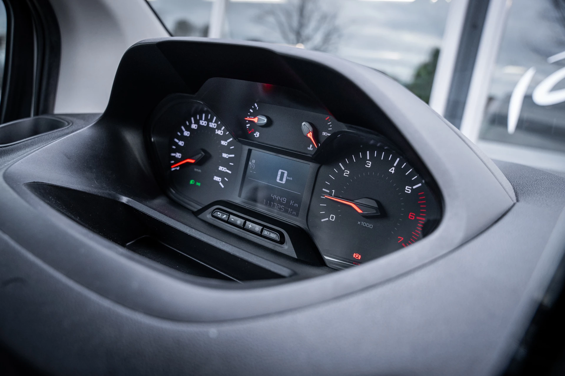 Hoofdafbeelding Peugeot Partner