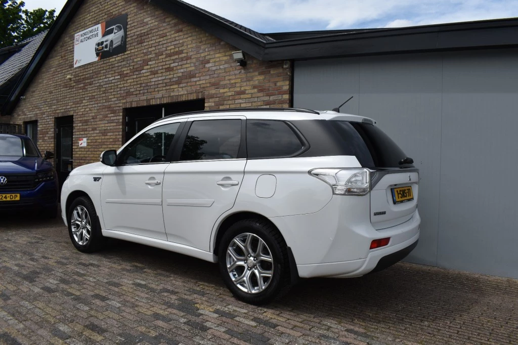 Hoofdafbeelding Mitsubishi Outlander