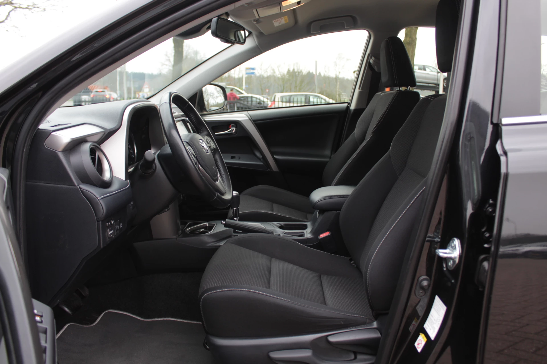 Hoofdafbeelding Toyota RAV4