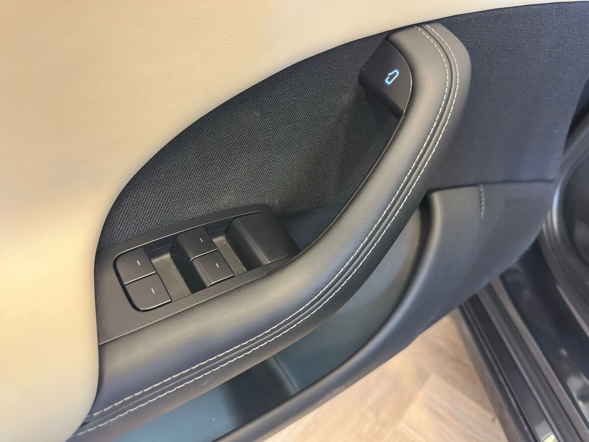 Hoofdafbeelding Tesla Model S