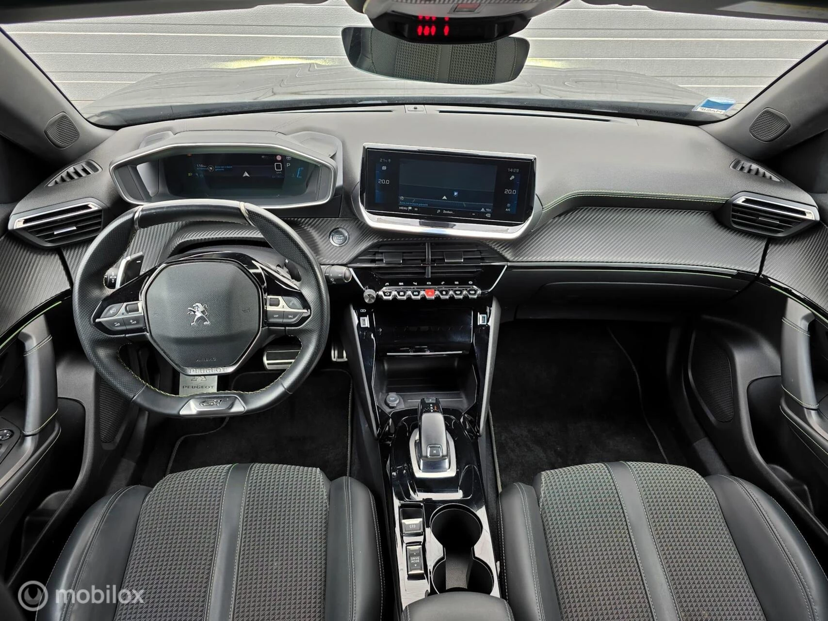 Hoofdafbeelding Peugeot 2008